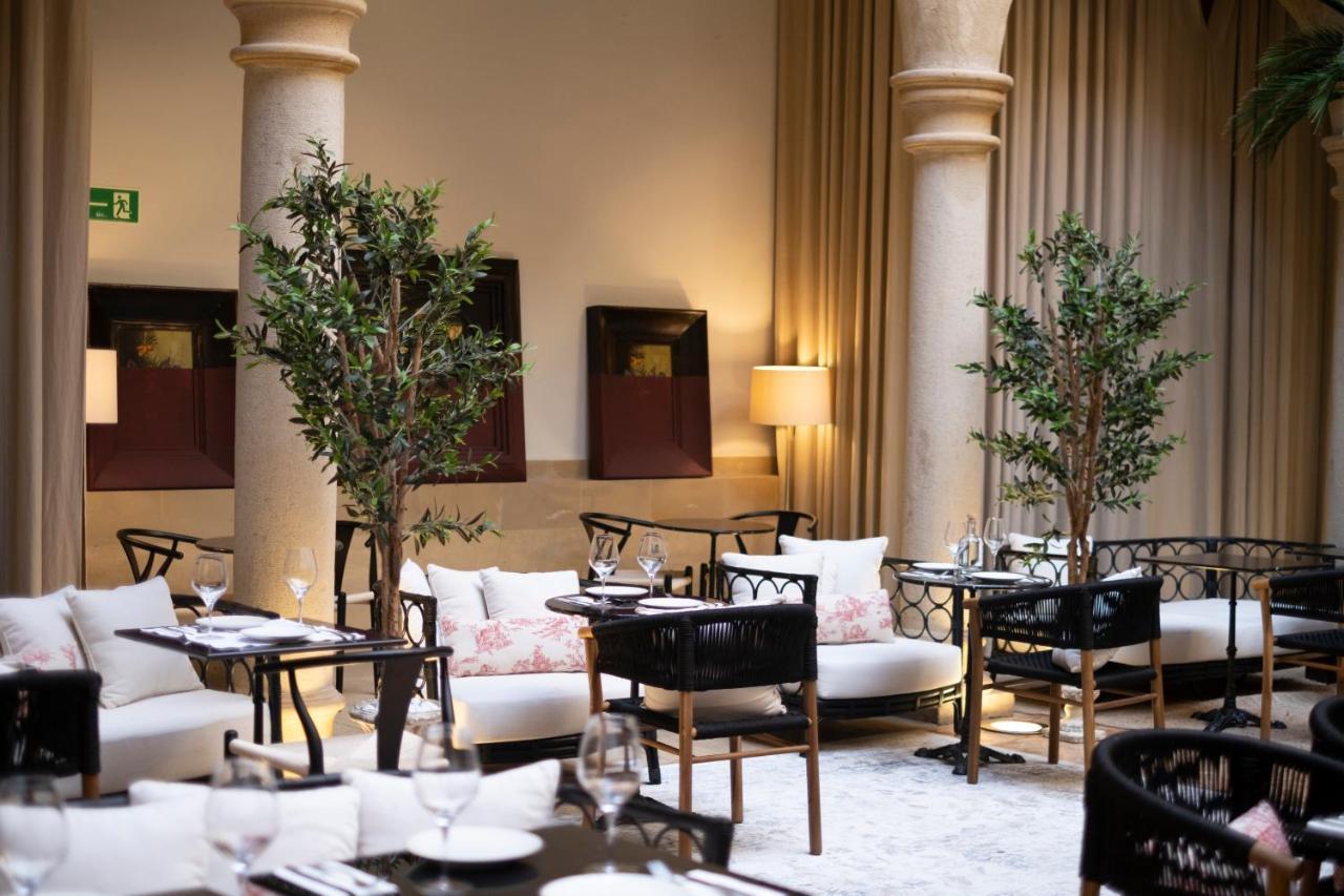 באיסה Hotel Cetina Palacio De Los Salcedo מראה חיצוני תמונה