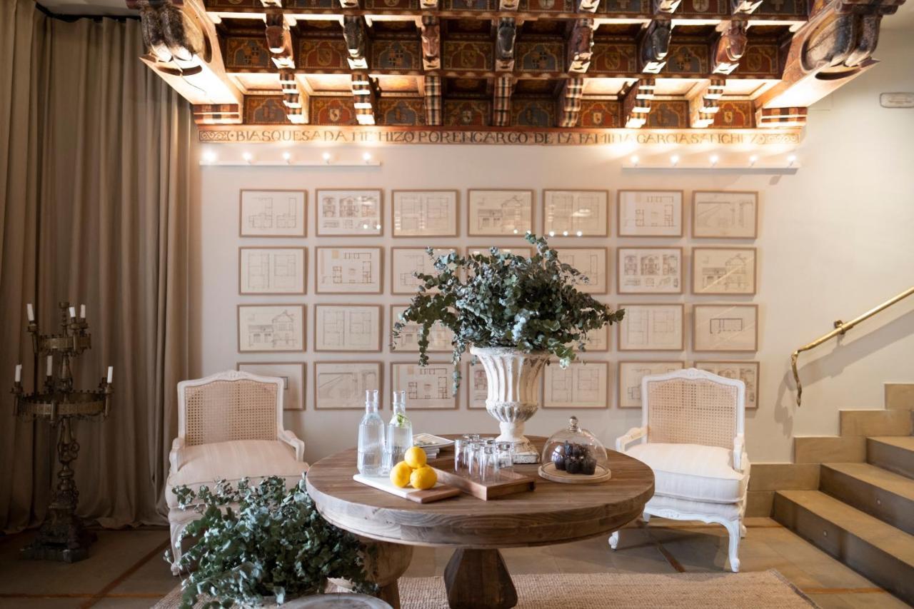 באיסה Hotel Cetina Palacio De Los Salcedo מראה חיצוני תמונה