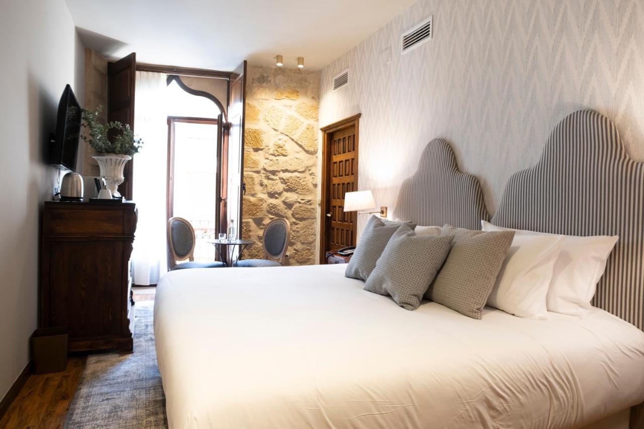 באיסה Hotel Cetina Palacio De Los Salcedo מראה חיצוני תמונה