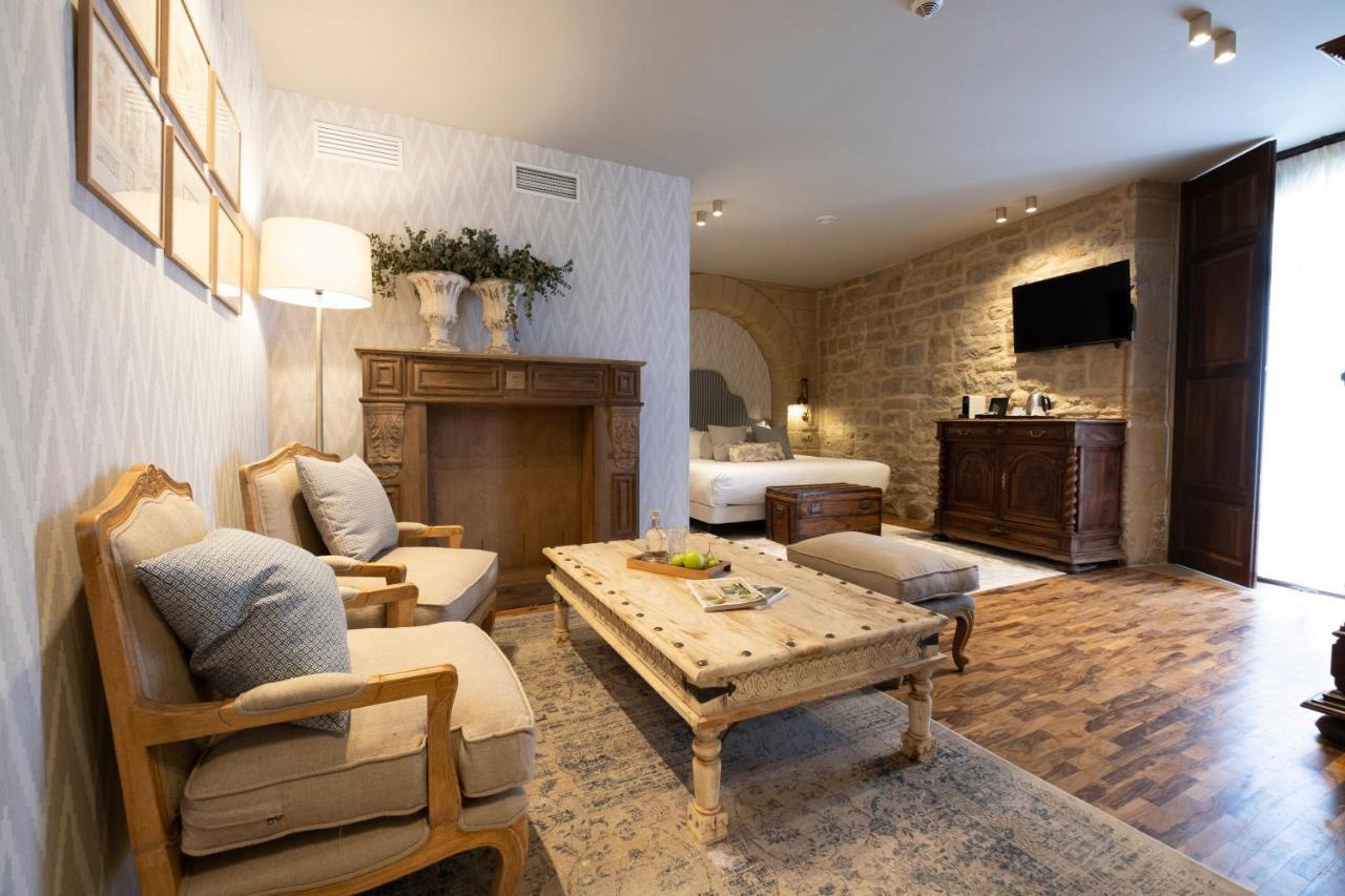 באיסה Hotel Cetina Palacio De Los Salcedo מראה חיצוני תמונה