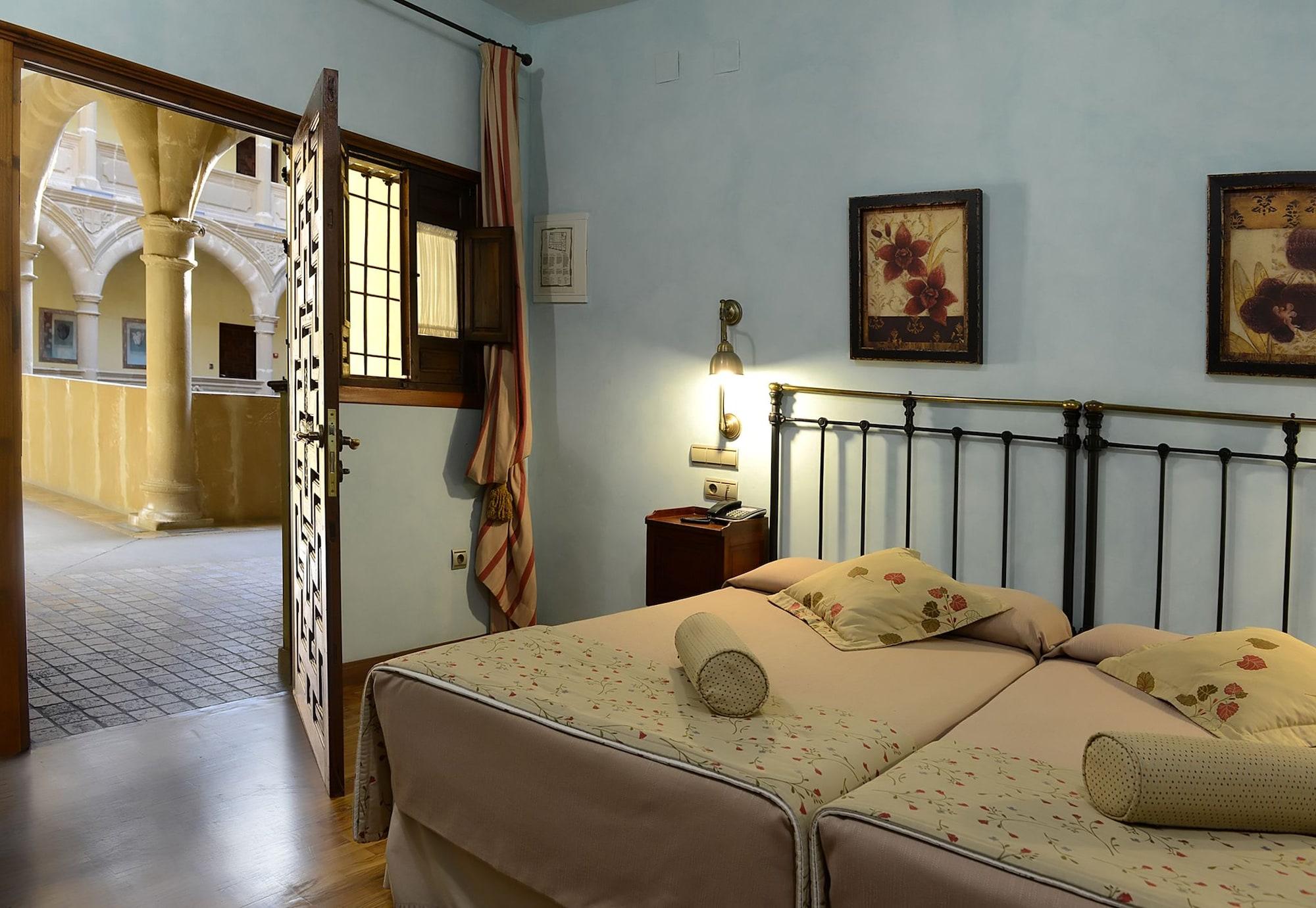 באיסה Hotel Cetina Palacio De Los Salcedo מראה חיצוני תמונה